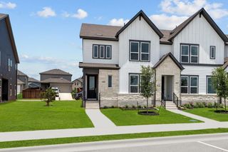 501 Emory Crossing BLVD, Hutto, TX 78634