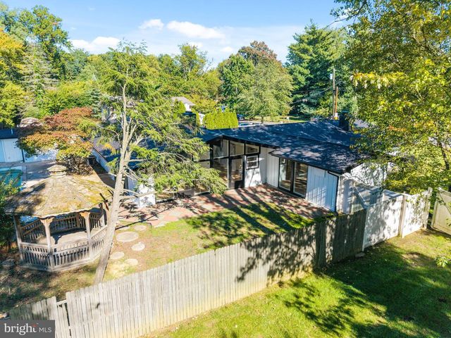 415 GARDEN STATE DR, Cherry Hill, NJ 08002