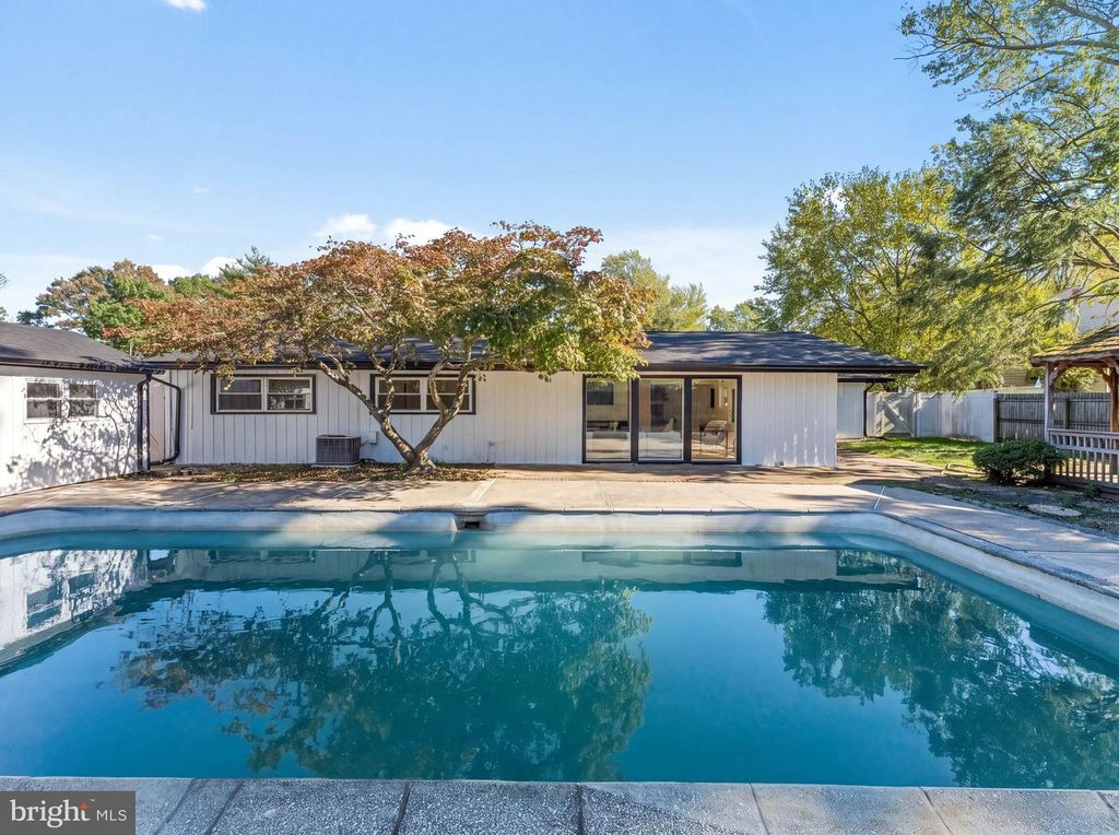 415 GARDEN STATE DR, CHERRY HILL, NJ 08002 — photo 2