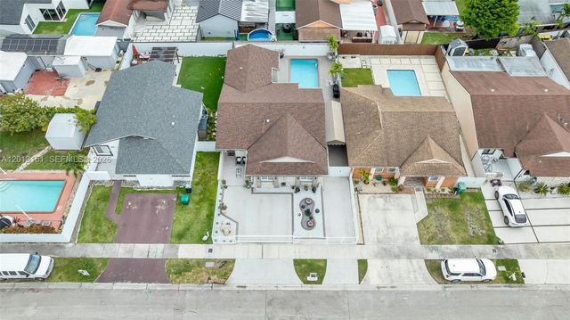 19757 SW 124th Ave, Miami, FL 33177
