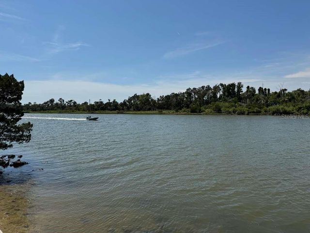 1635 W CITRUS SPRINGS BOULEVARD, Citrus Springs, FL 34434