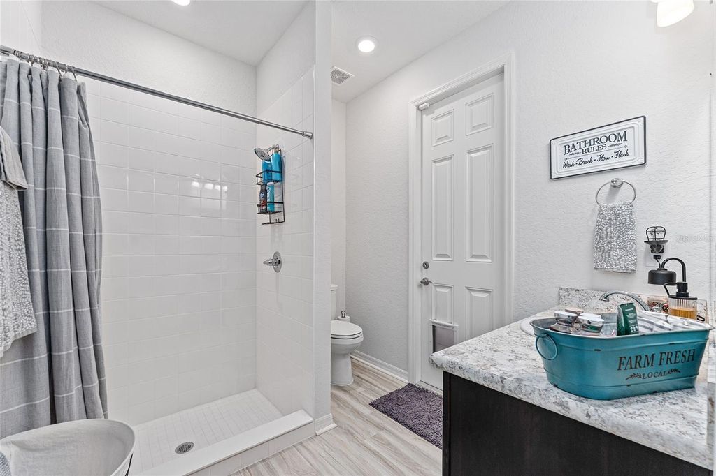 Image 12 of property listing at 4660 SE 89TH PLACE ROAD, Ocala, FL 34480