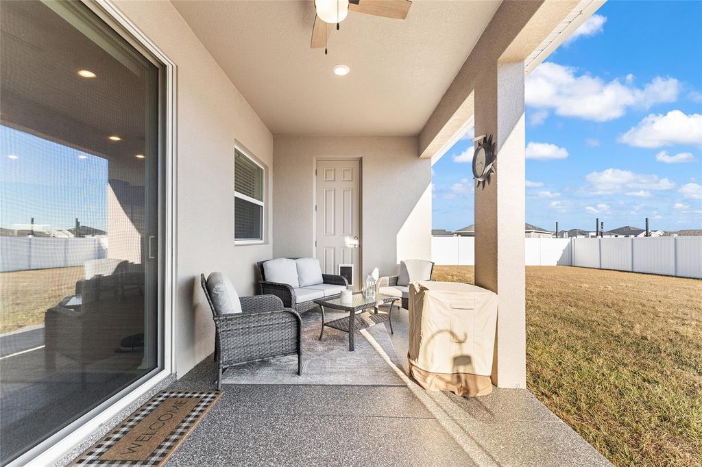 Image 13 of property listing at 4660 SE 89TH PLACE ROAD, Ocala, FL 34480