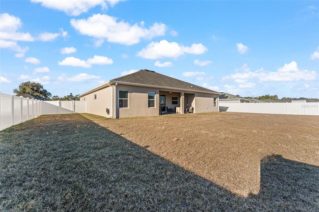 Image 15 of property listing at 4660 SE 89TH PLACE ROAD, Ocala, FL 34480
