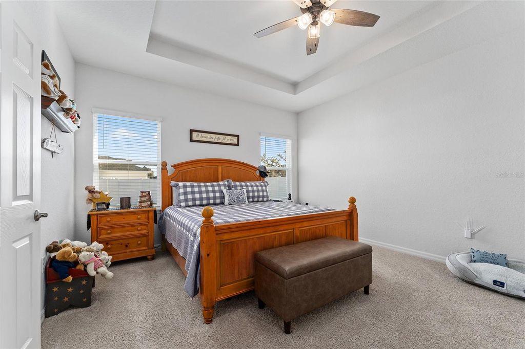 Image 6 of property listing at 4660 SE 89TH PLACE ROAD, Ocala, FL 34480