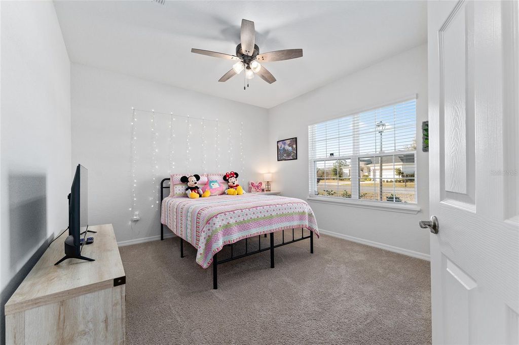 Image 8 of property listing at 4660 SE 89TH PLACE ROAD, Ocala, FL 34480