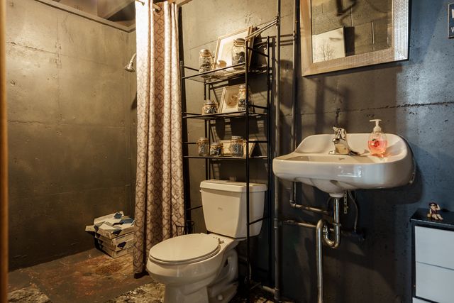 1656 Oakwood Avenue, Beloit, WI 53511