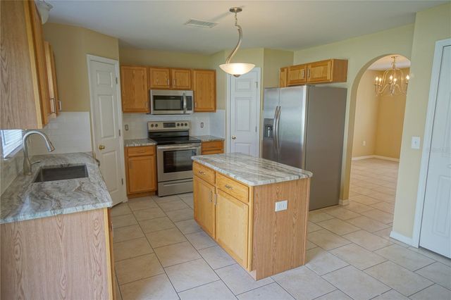 10427 RIVER BREAM DRIVE, Riverview, FL 33569