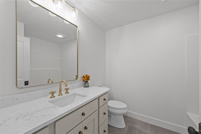 1399 Echo Ridge Ln, Marion, IA 52302