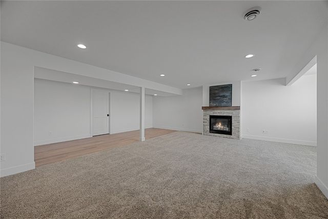 1399 Echo Ridge Ln, Marion, IA 52302