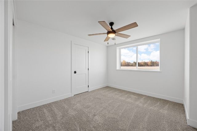 1399 Echo Ridge Ln, Marion, IA 52302