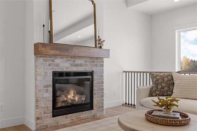 1399 Echo Ridge Ln, Marion, IA 52302