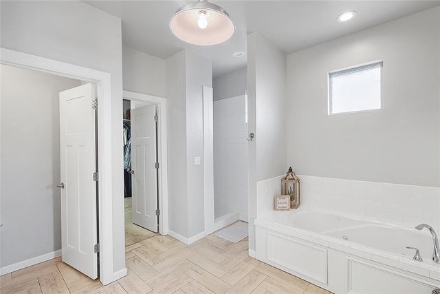 5604 St James Place, Oklahoma City, OK 73179