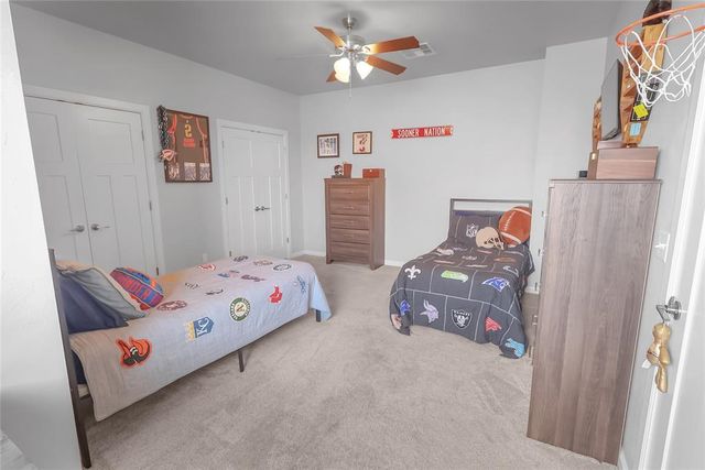 5604 St James Place, Oklahoma City, OK 73179