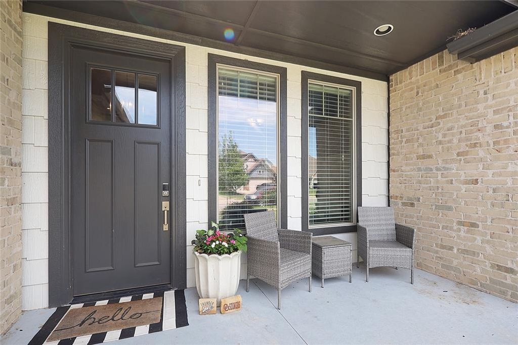 Image 40 of property listing at 5604 St James Place, Oklahoma City, OK 73179