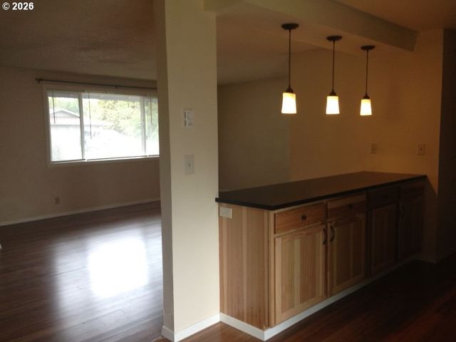 2110 BIRCHWOOD Ave, Eugene, OR 97401