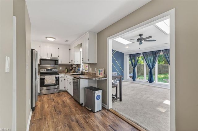 34 Mellon ST, Newport News, VA 23606