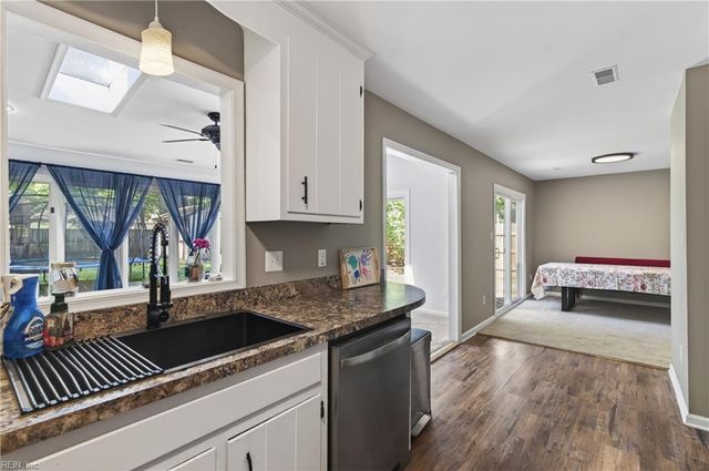 34 Mellon ST, Newport News, VA 23606