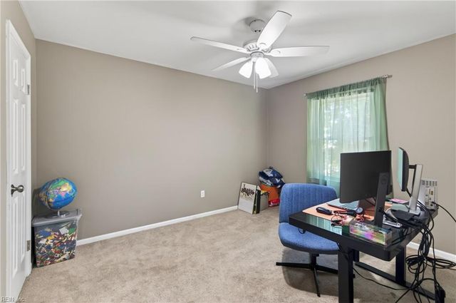34 Mellon ST, Newport News, VA 23606