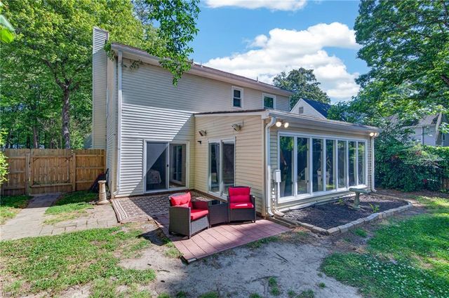 34 Mellon ST, Newport News, VA 23606