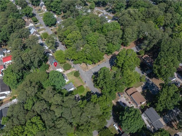 34 Mellon ST, Newport News, VA 23606