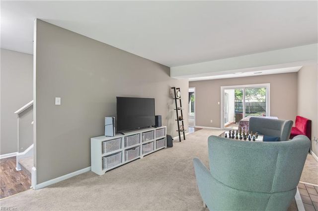 34 Mellon ST, Newport News, VA 23606