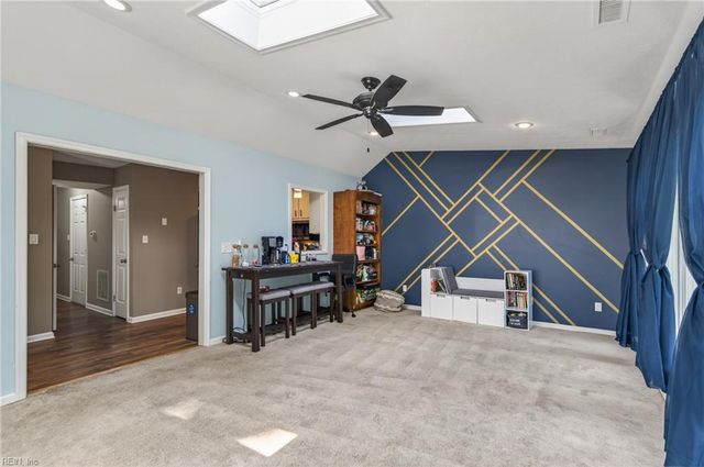 34 Mellon ST, Newport News, VA 23606