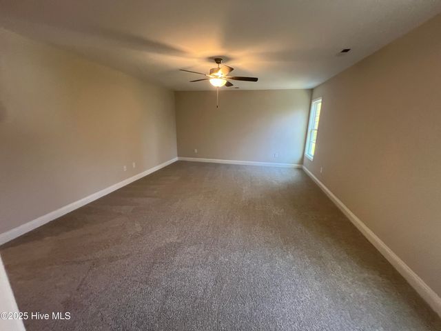 250 Deer Haven Drive, Richlands, NC 28574