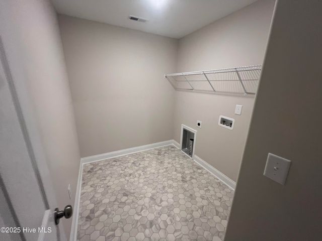 250 Deer Haven Drive, Richlands, NC 28574