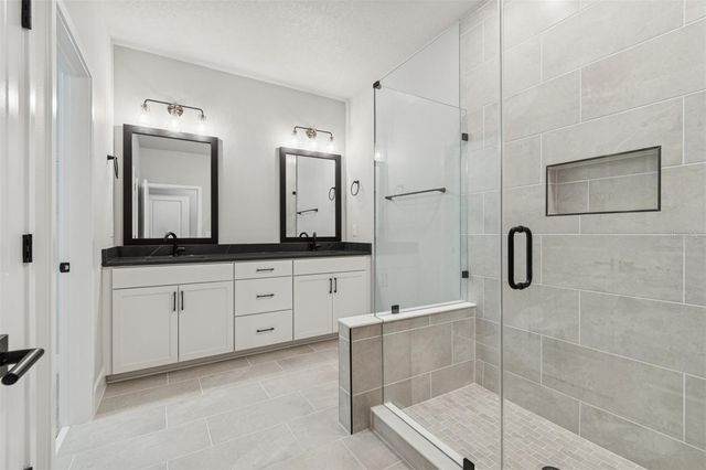 6605 N NEBRASKA AVENUE 16, Tampa, FL 33604