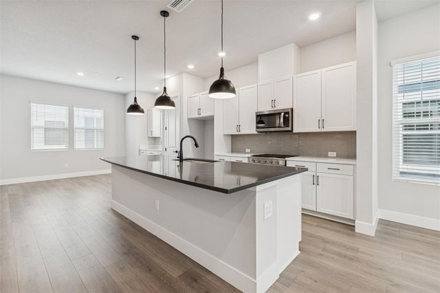 6605 N NEBRASKA AVENUE 16, Tampa, FL 33604