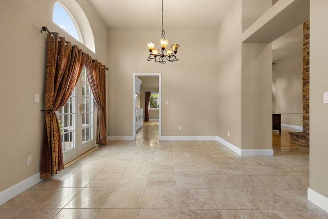 8714 Pathfinder Ct, Orangevale, CA 95662