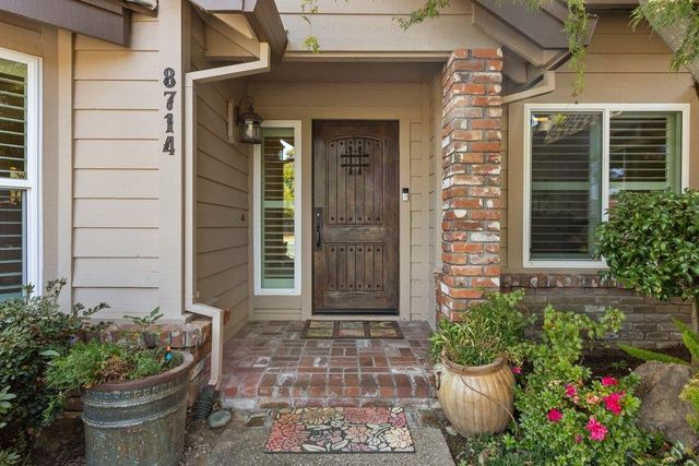 8714 Pathfinder Ct, Orangevale, CA 95662