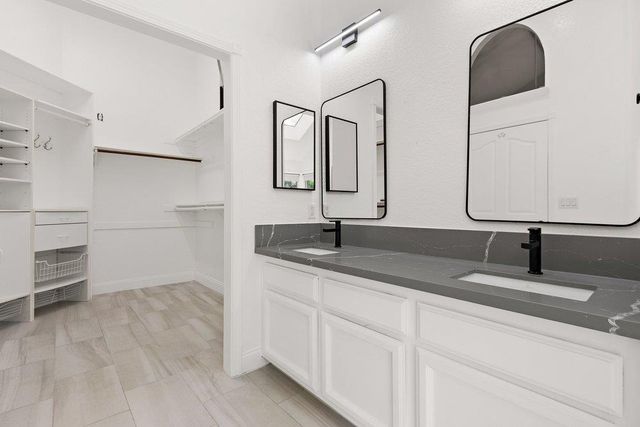 8714 Pathfinder Ct, Orangevale, CA 95662