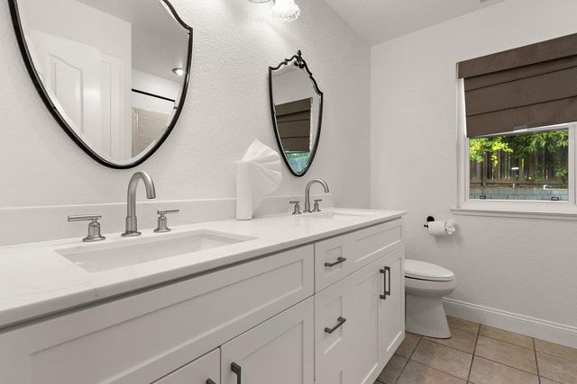 8714 Pathfinder Ct, Orangevale, CA 95662