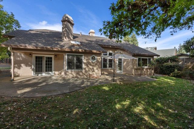 8714 Pathfinder Ct, Orangevale, CA 95662
