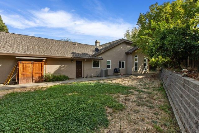 8714 Pathfinder Ct, Orangevale, CA 95662