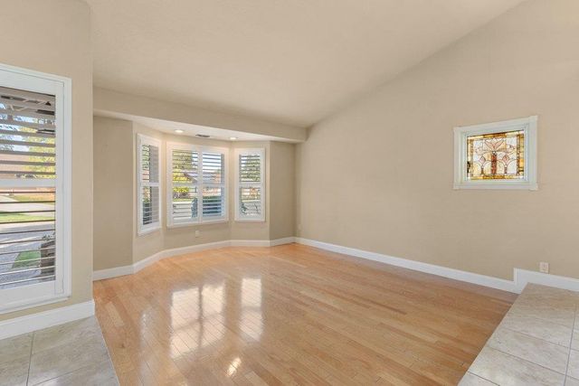 8714 Pathfinder Ct, Orangevale, CA 95662