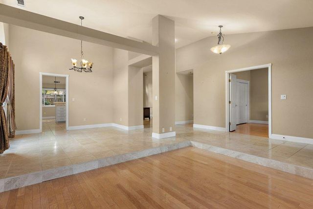 8714 Pathfinder Ct, Orangevale, CA 95662