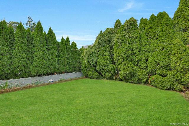 429 Fourth Avenue, Pelham, NY 10803