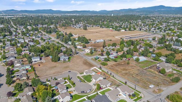 1150 N JAMISON CT, Post Falls, ID 83854