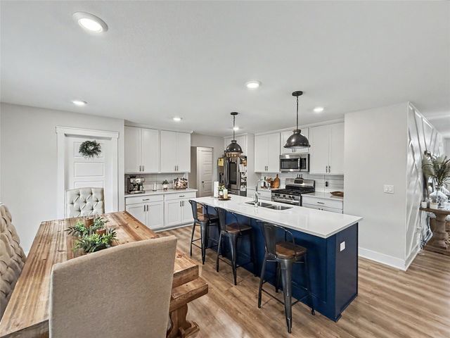 200 NW Georgetown Drive, Waukee, IA 50263