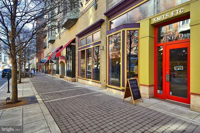 705 COLLEGE PKWY, Rockville, MD 20850