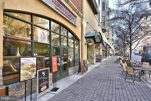 705 COLLEGE PKWY, Rockville, MD 20850