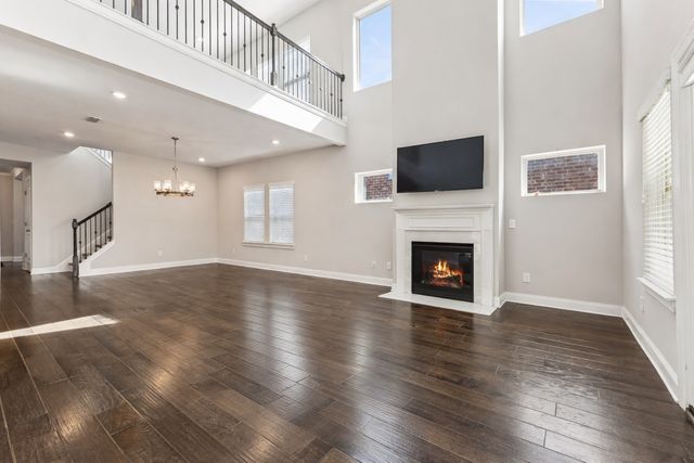 1016 Fenner Ln, Gallatin, TN 37066