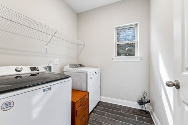1016 Fenner Ln, Gallatin, TN 37066