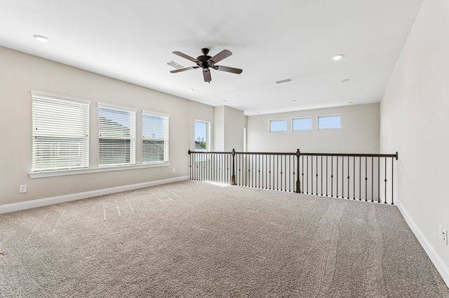 1016 Fenner Ln, Gallatin, TN 37066