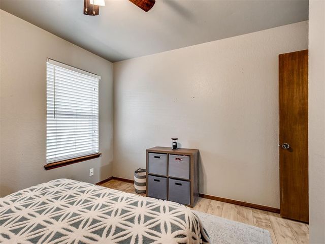 521 Old English Road, Edmond, OK 73003
