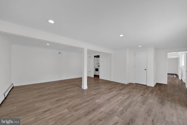 7 MALAGA DR, Ewing, NJ 08628