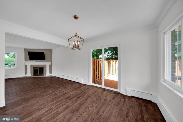 7 MALAGA DR, Ewing, NJ 08628